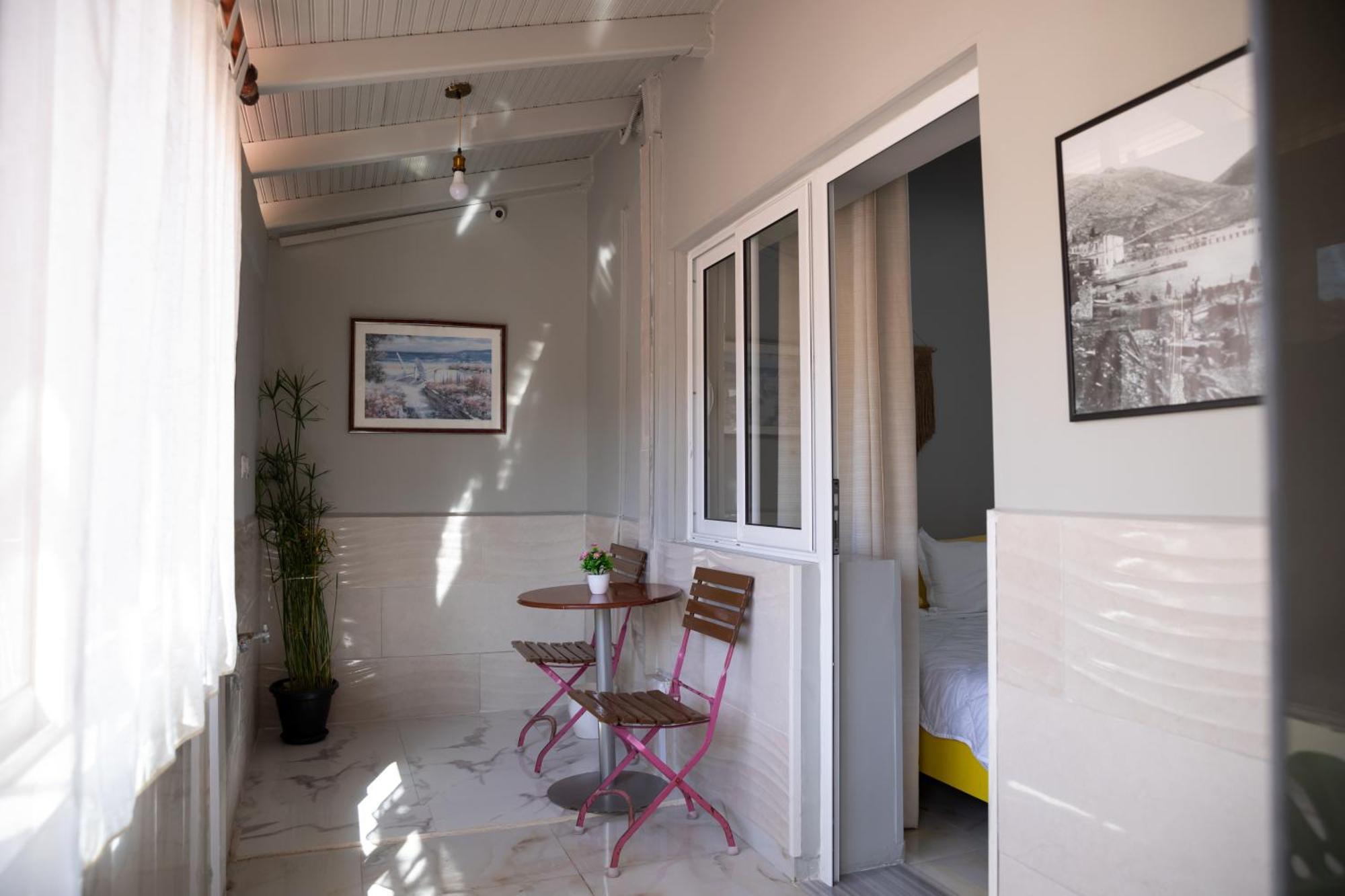 Jonian Boutique Hotel Sarande Exterior photo